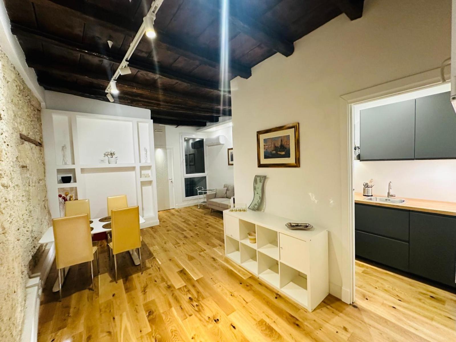 Antico Corso Charme Bed and Breakfast Κάλιαρι Εξωτερικό φωτογραφία